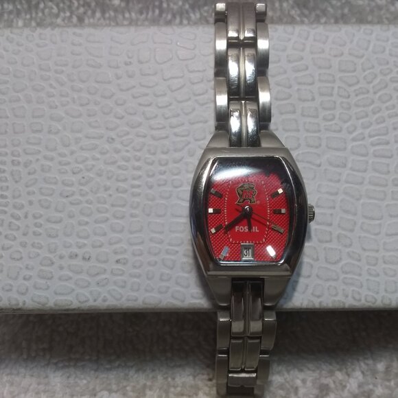 Fossil LI-3223 Quartz Watch Letter M Green Frog Dial Silver Bracelet New Bat ECU - Picture 11 of 11